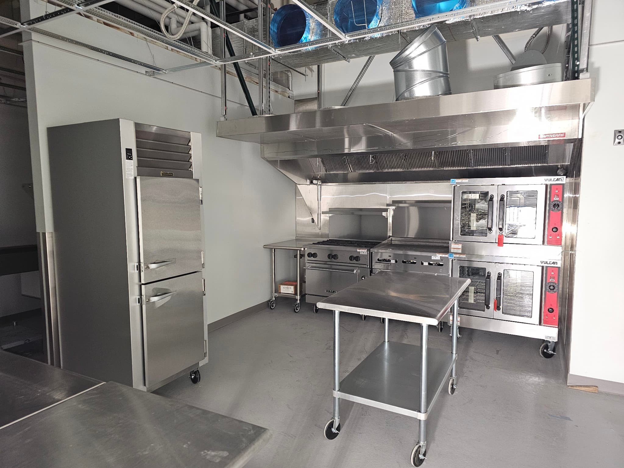 Commercial kitchen stainless installation project 1